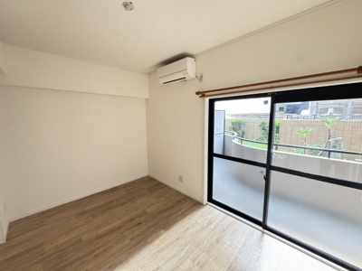 【洋室】 | グランドステイツ薬院ギャラリー | 床・壁紙張替しました