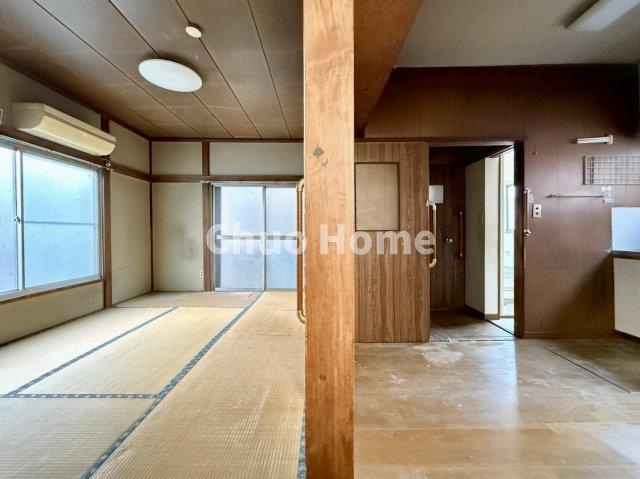 江戸川区江戸川5丁目中古住宅の居間・リビング|リビングダイニング