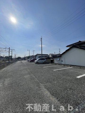 けやき館の駐車場