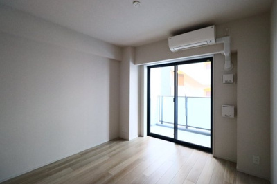 【洋室】 | グランスイート麻布六本木