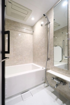 【浴室】 | グランスイート麻布六本木