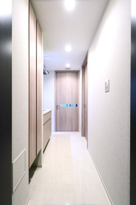 【玄関】 | グランスイート麻布六本木