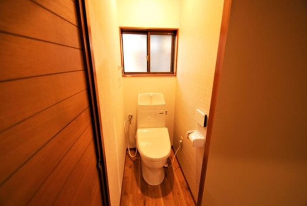売中古戸建　静岡市葵区古庄５丁目のトイレ