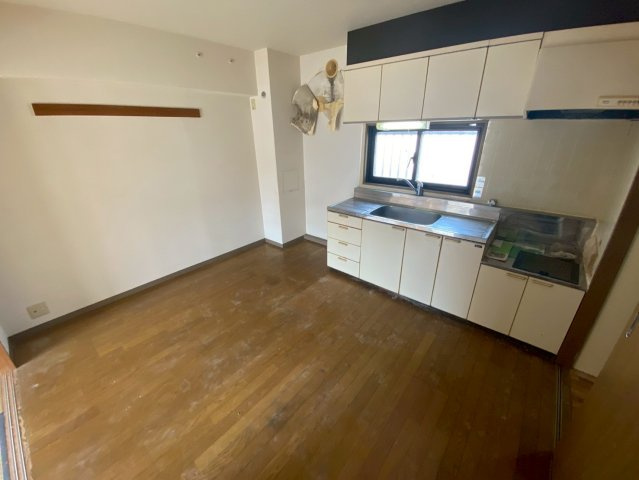 ルブニール西郷の居間・リビング