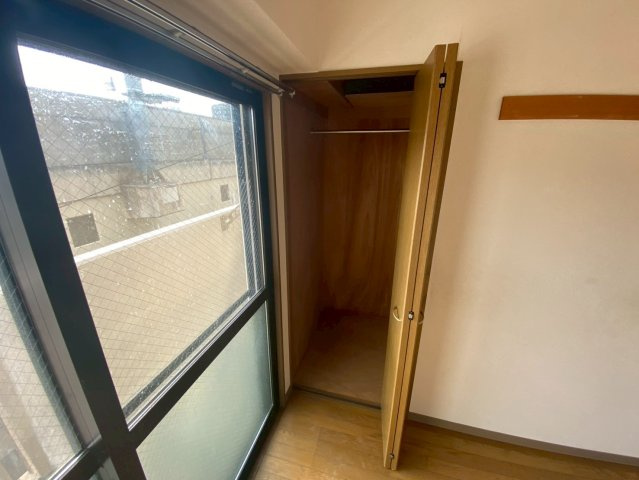 ルブニール西郷の収納