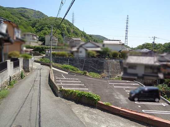 【前面道路含む現地写真】