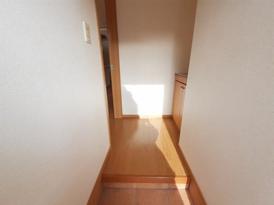 【玄関】 | サニー・カーサＭ | シンプルで使いやすい玄関です