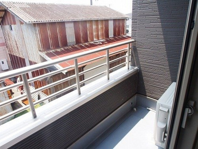 【バルコニー】 | ラメール | お洗濯にも便利なバルコニー付き