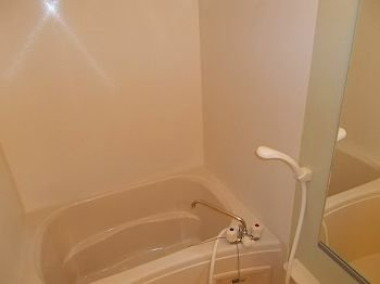 【浴室】 | アンフィニ・Ｓ | 落ち着いた空間のお風呂です