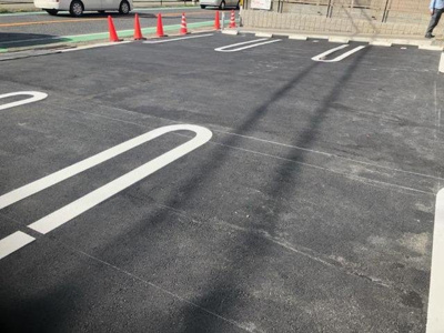 【駐車場】 | ブルーシャトー | 車をお持ちの方に嬉しい駐車場付きの物件です