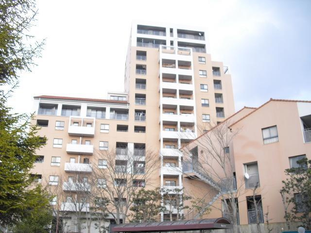 三田市学園３丁目の賃貸マンション