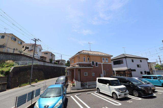 アマービレ　Ｂ棟の洗面所|スペースが確保できる洗面所です