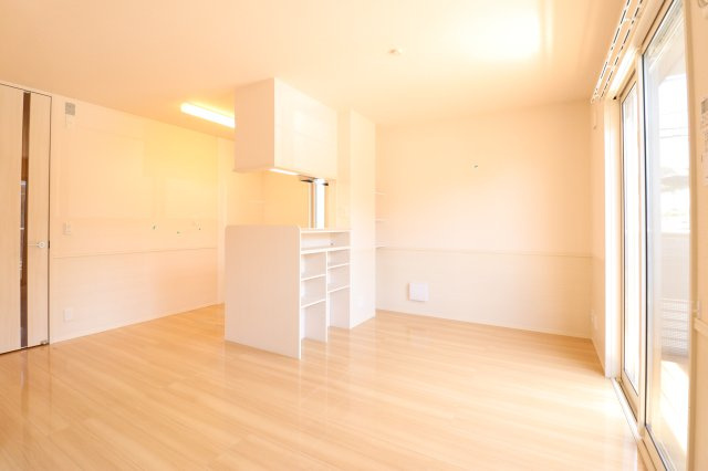 アマービレ　Ｂ棟の居間・リビング|ゆったり過ごせる居間です