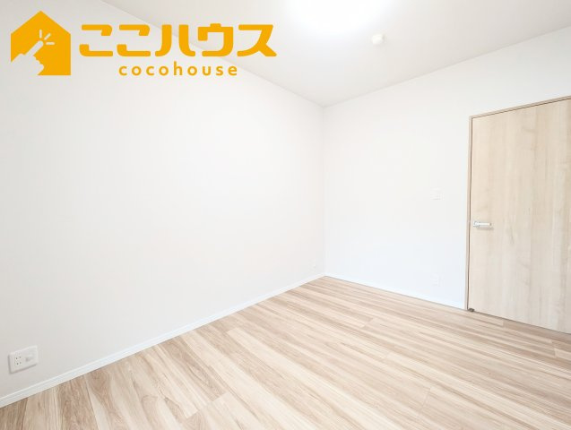 ライオンズマンション真志喜の寝室|洋室6帖