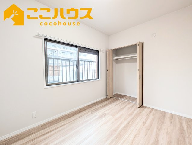 ライオンズマンション真志喜の収納|洋服が多い方でも安心の収納力