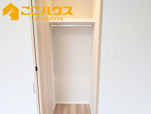 ライオンズマンション真志喜の収納|洋服が多い方でも安心の収納力