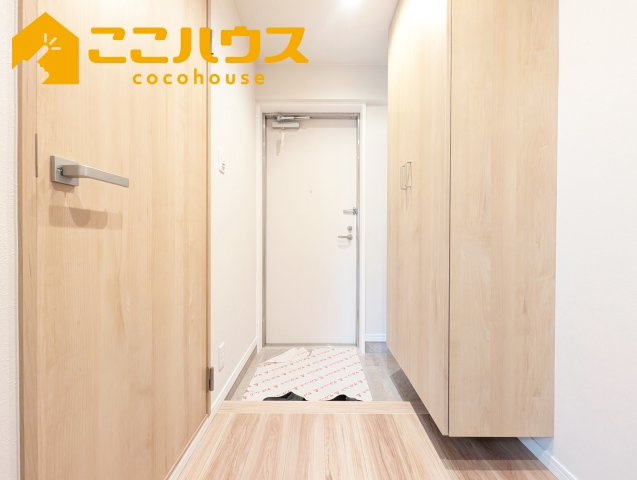 ライオンズマンション真志喜の玄関|大容量のシューズボックス