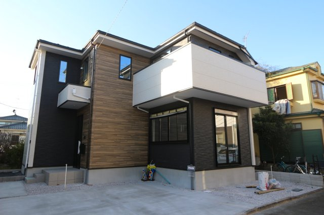 【KIS】　小平市仲町13期の外観|西武多摩湖線「一橋学園」駅徒歩12分・西武新宿線「小平」駅徒歩17分の2路線利用可