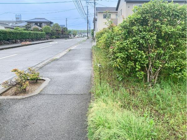 久原中央2丁目　土地の前面道路含む現地写真|前面道路含む現地