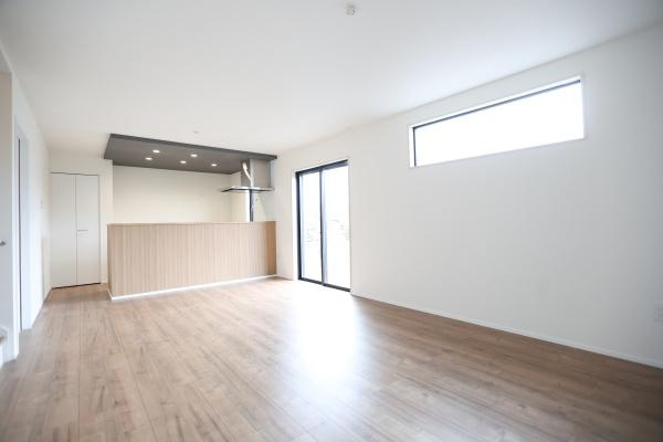 横尾東町2丁目2期3号棟のその他|外観パースはイメージです。