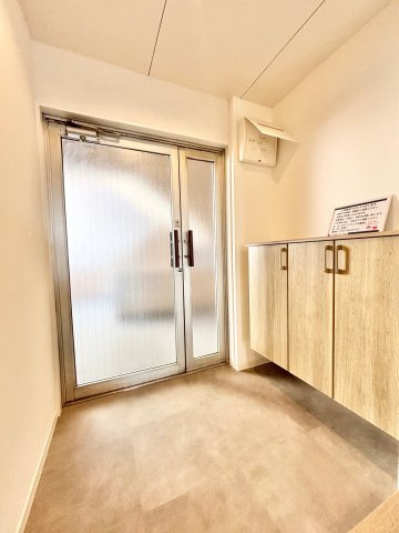 コーポ宇奈月の玄関