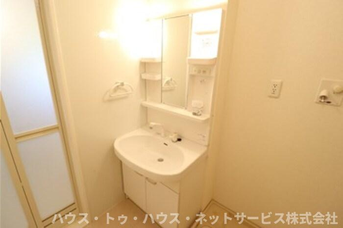 フェルミエの洗面所