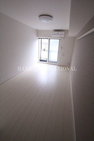 リブリ・インベスト府中の居間・リビング