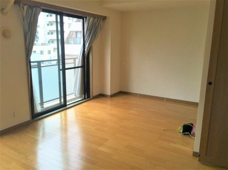 【居間・リビング】