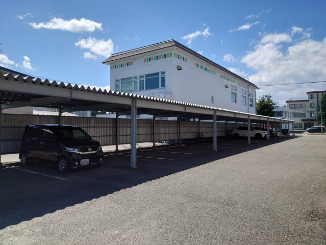 EstanciaⅢの外観|駐車場
