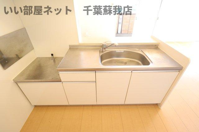 ウィル　ステージのキッチン|コンパクトなキッチンで掃除もラクラク