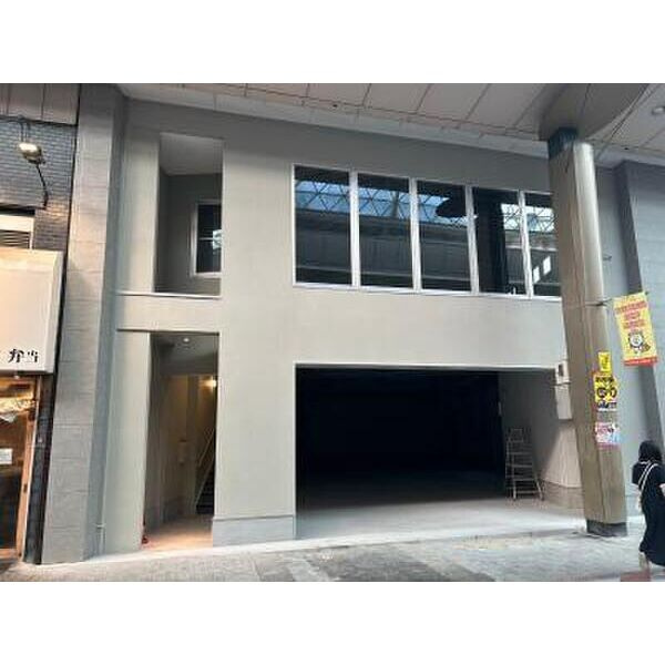 LEREVE(ラレーヴ)大阪九条