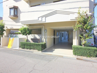 【エントランス】 | シャルマンコーポ戸崎