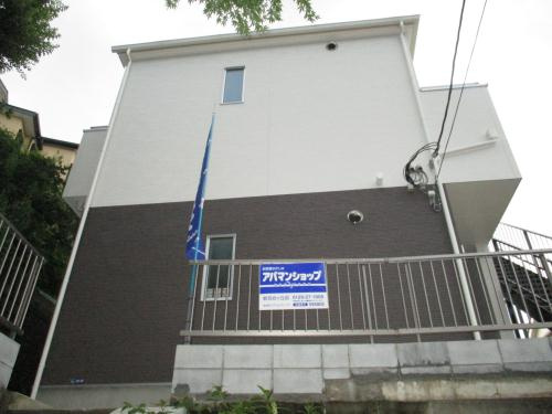 川崎市多摩区西生田５丁目のアパートの外観