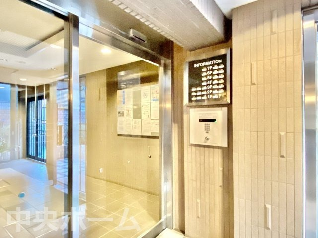 ライオンズマンション東向島第2の防犯設備|【オートロック】オートロックシステムでセキュリティ充実。当たり前ですが、安全で安心して暮らすのって大事ですよね。お探しのご条件でオートロック付きの物件を探す方も多いですがやはりセキュリティは大事です。