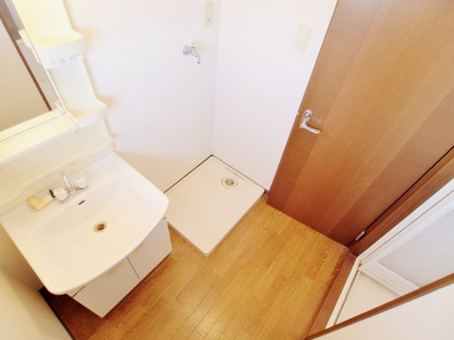 クレアシオン海田南の洗面所