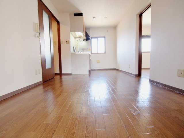 クレアシオン海田南の居間・リビング