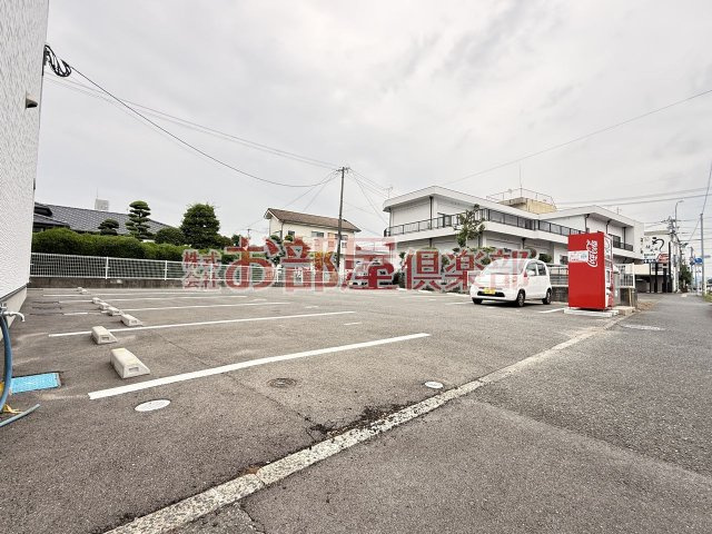 CS津福の駐車場|車をお持ちの方に嬉しい駐車場付きの物件です