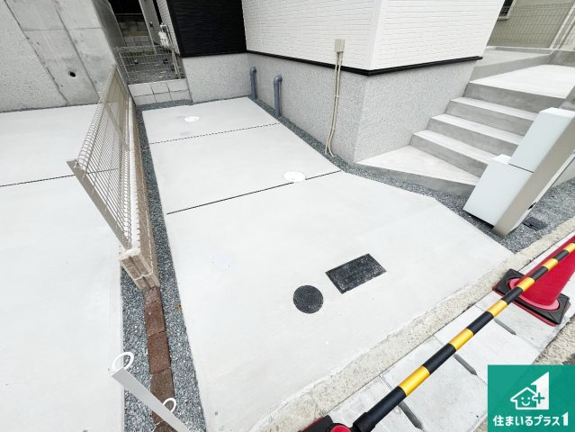 明石市松が丘　第24-1期　新築一戸建ての駐車場|駐車スペース！散水栓があるので、こまめに愛車を洗えます！