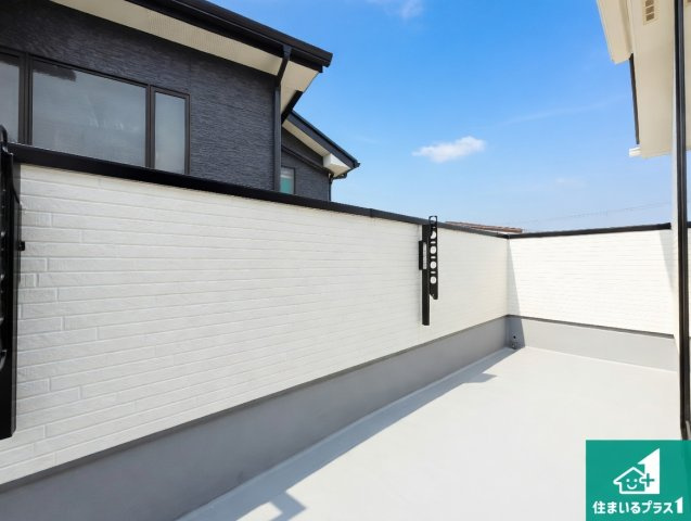 明石市松が丘　第24-1期　新築一戸建てのバルコニー|日当たりのよいバルコニー！お部屋が開放的に！