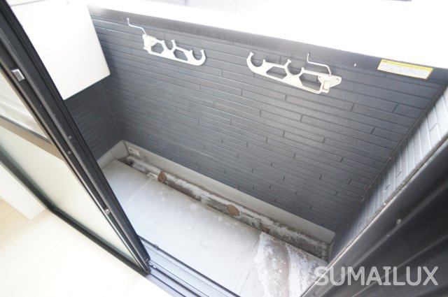 熊本市中央区八王寺町のアパートのバルコニー