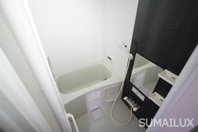 熊本市中央区八王寺町のアパートの浴室