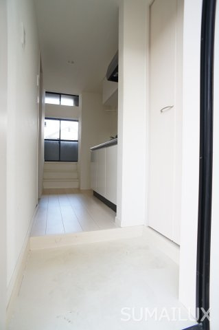 熊本市中央区八王寺町のアパートの玄関