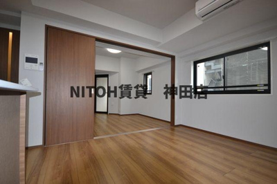 【居間・リビング】 | ＰＥＡＫＳ神田