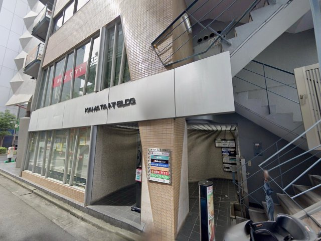 カマタI･Tビルのエントランス