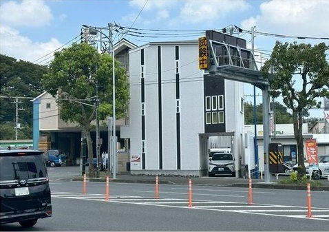 ブルーライン「仲町台」中古戸建の画像