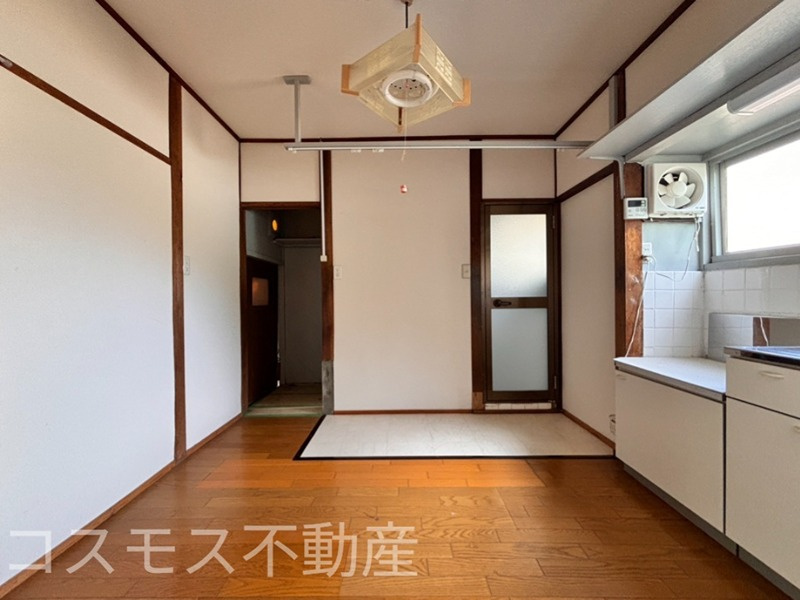 一宮H邸貸家の居間・リビング