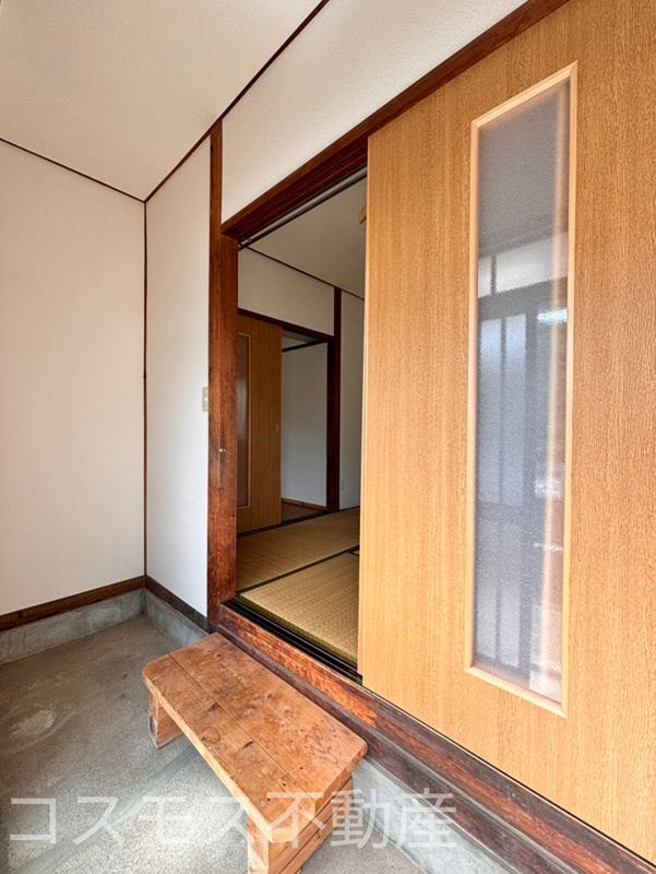 一宮H邸貸家の玄関