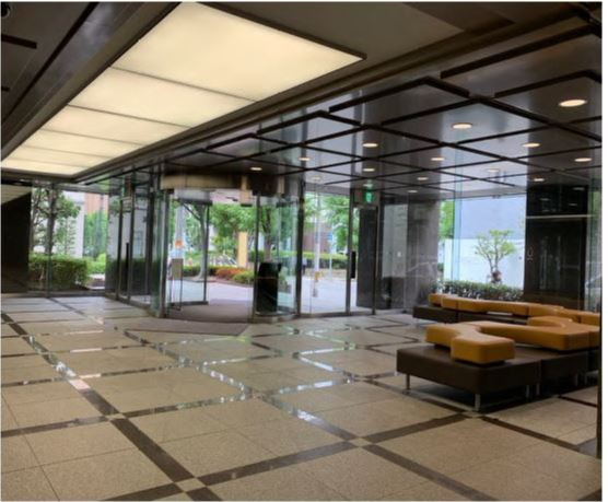 JMFビル今橋01のエントランス