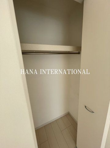 リブリ・国立北の収納
