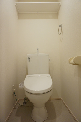 リブリ・マランド 千葉中央のトイレ|ゆったりとした空間のトイレです